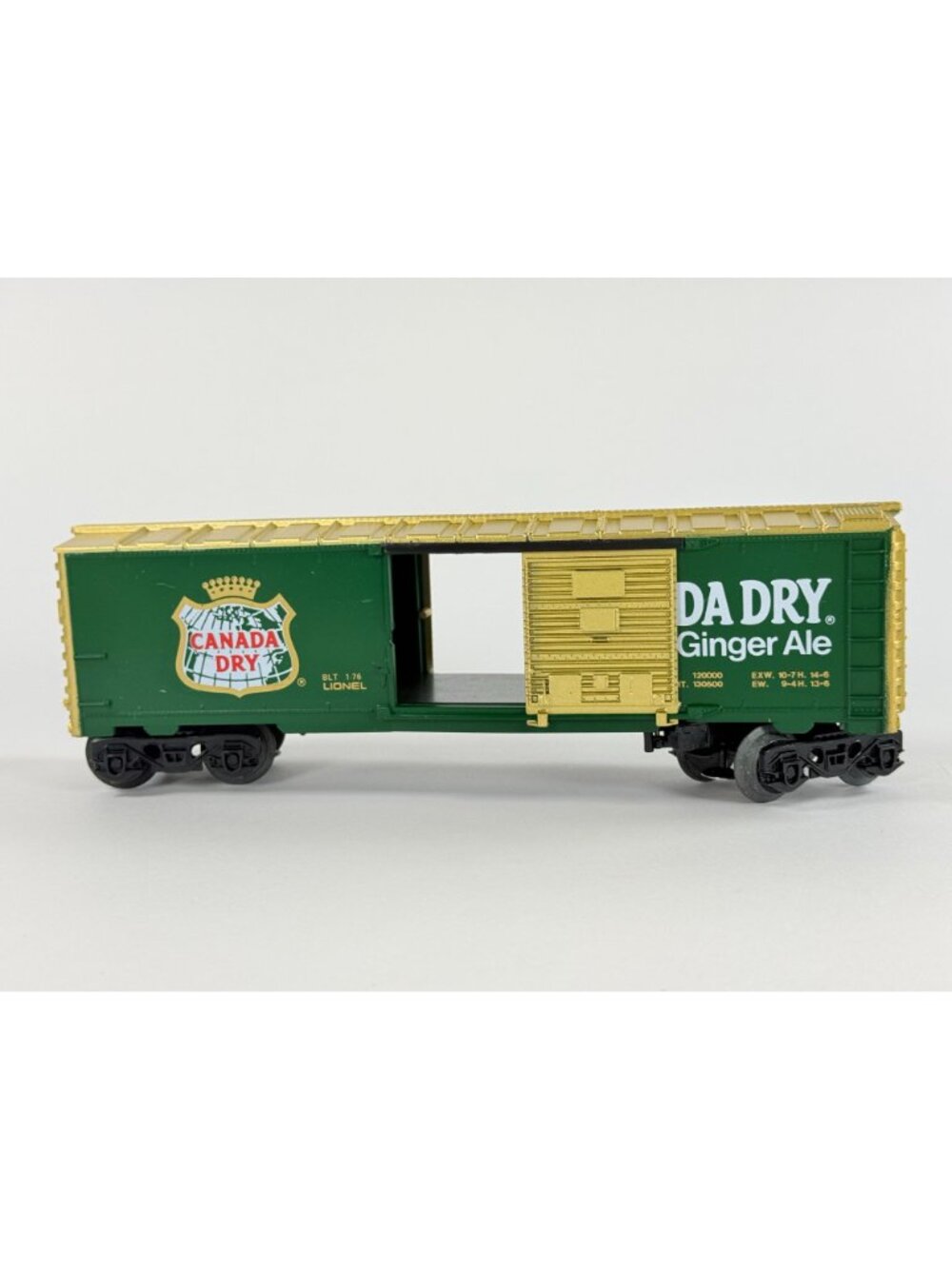 Vintage Lionel 6-7802 Canada Dry Boxcar O Gauge Green Gold Advertising w/Box - Picture 5 of 9